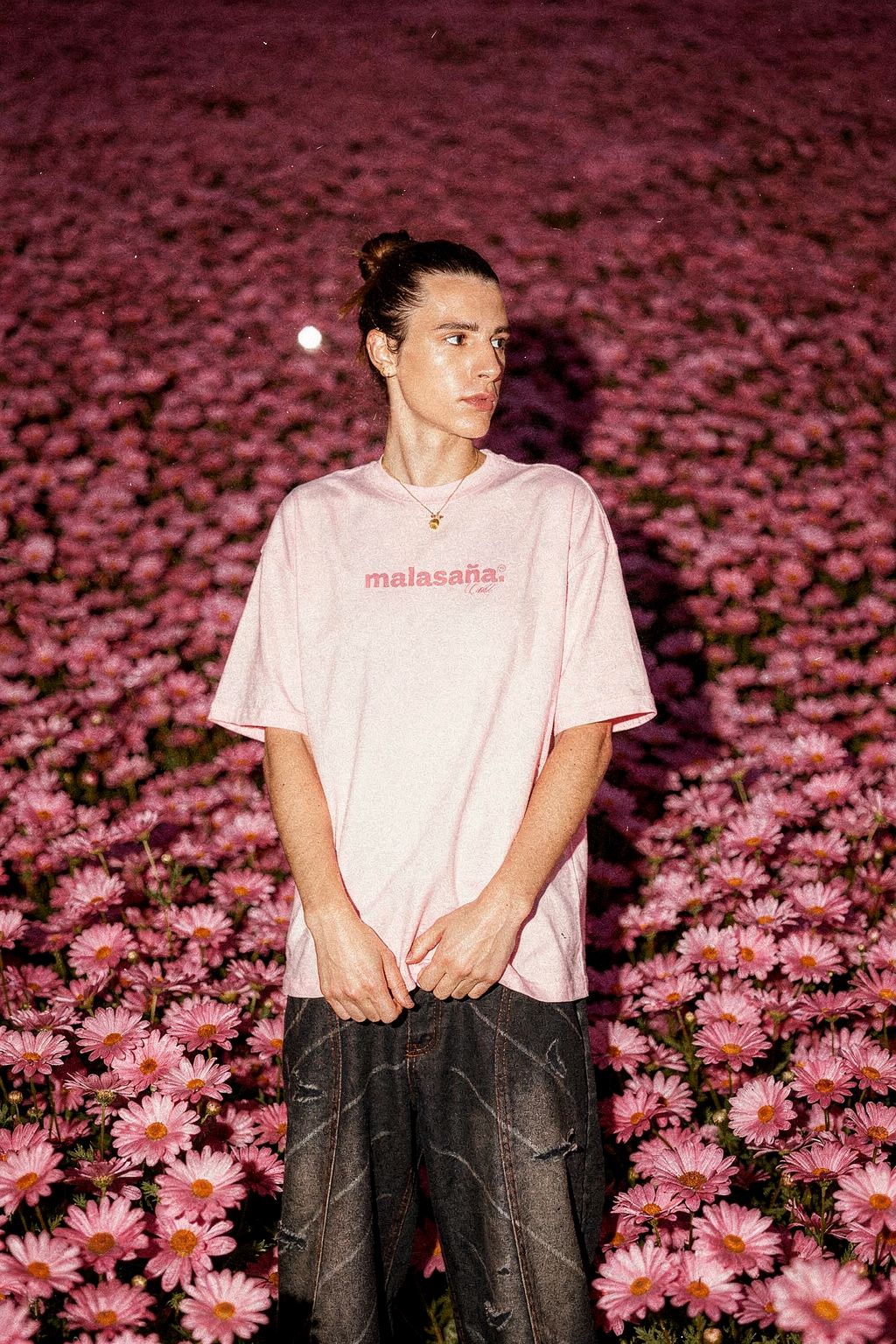 INTRUSIVE THOUGHTS - Oversized tee